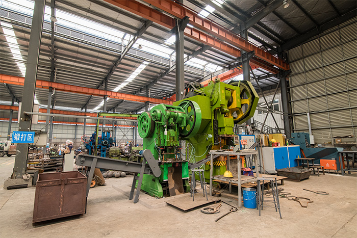 富锦网架配件-锥头加工车间